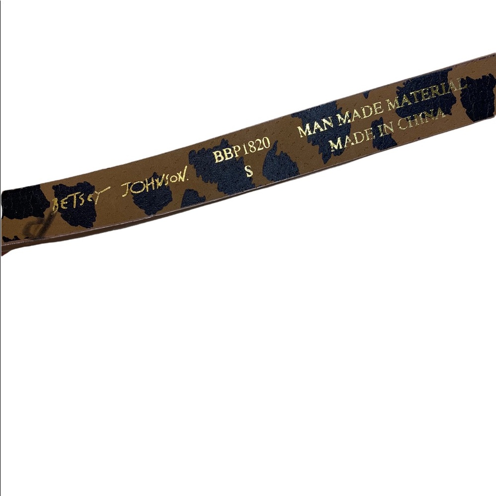 “Betsey Johnson Bundle” two belts for the price of one. One medium and one small - Picture 7 of 8